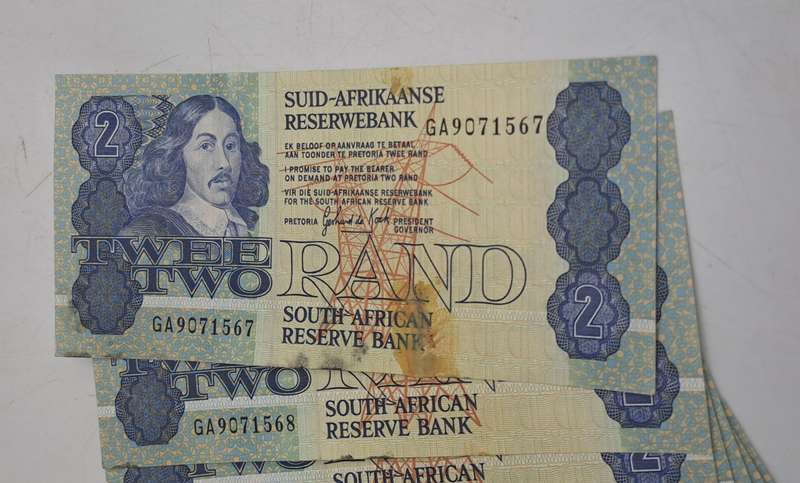Lot of 10 -1989 Gerhard De Kock R2 Notes 3rd Issue In Sequence-Uncirculated see condition