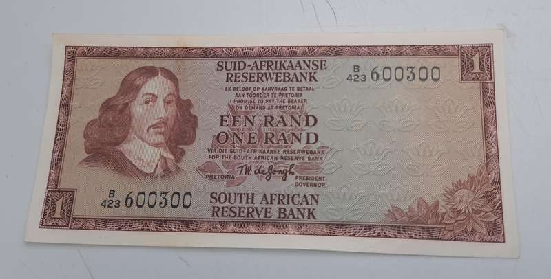 Lot of 66- 1975 De Jongh R1 Notes Afr-Eng-3rd Issue In Sequence Uncirculated
