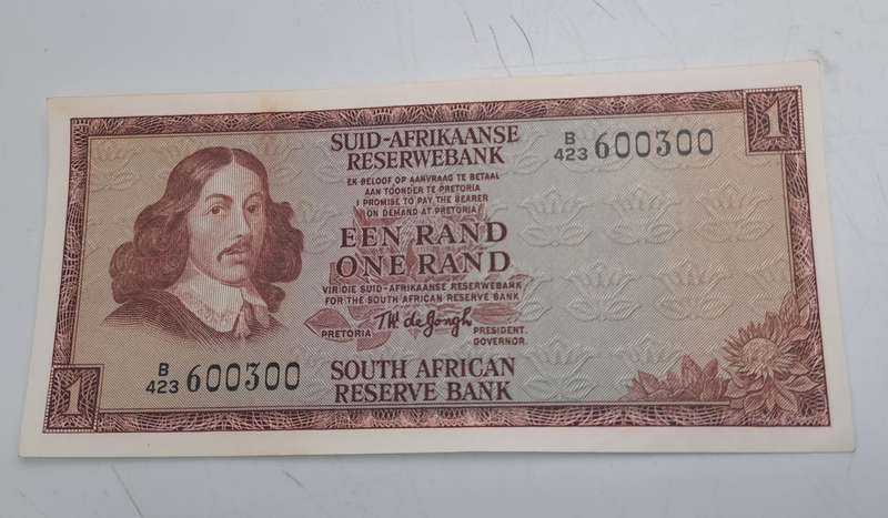 Lot of 66- 1975 De Jongh R1 Notes Afr-Eng-3rd Issue In Sequence Uncirculated