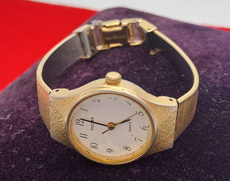 Pre-owned Ladies Pulser Quartz Watch  -Working-