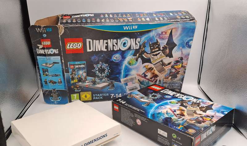 Lego Dimensions Starter Pack 7-14 Batman Game For Wii with controller -still in Box