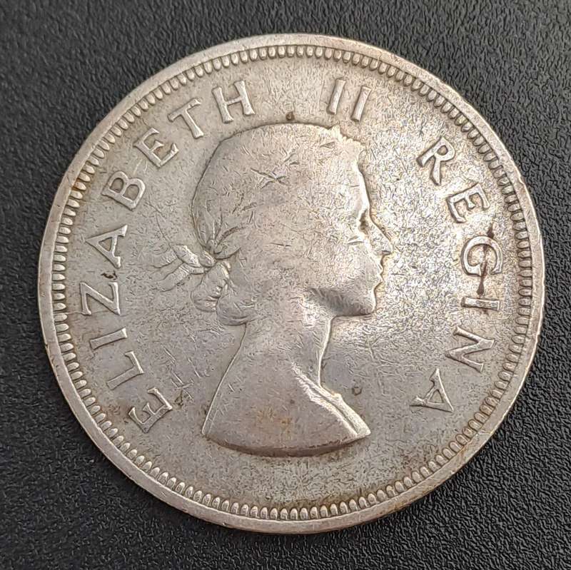 1958 South Africa Silver 2½ Shillings -  Elizabeth II 1st portrait