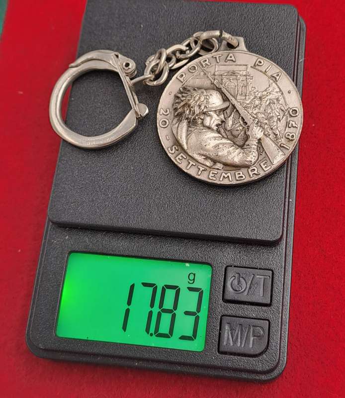 1970- ROME ITALY 1870 -1970 ITALIAN CAPITAL CITY CENTENNIAL Medal on keyring