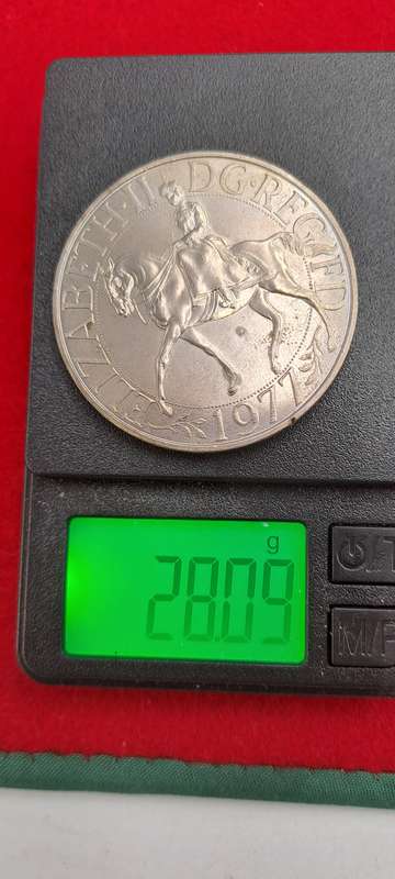 1977 United Kingdom 25 New Pence - Elizabeth II Silver Jubilee