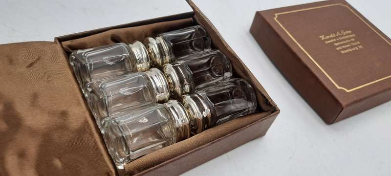 6 Unused Salt Shakers with .925 Sterling Silver Caps Boxed Harald A.Gemp Juwelers Hamburg