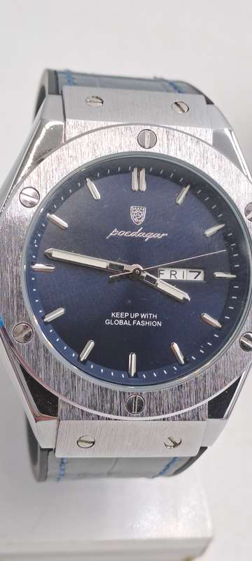 Unused Poedager Men's fashion watch-3ATM 925B -still in Box