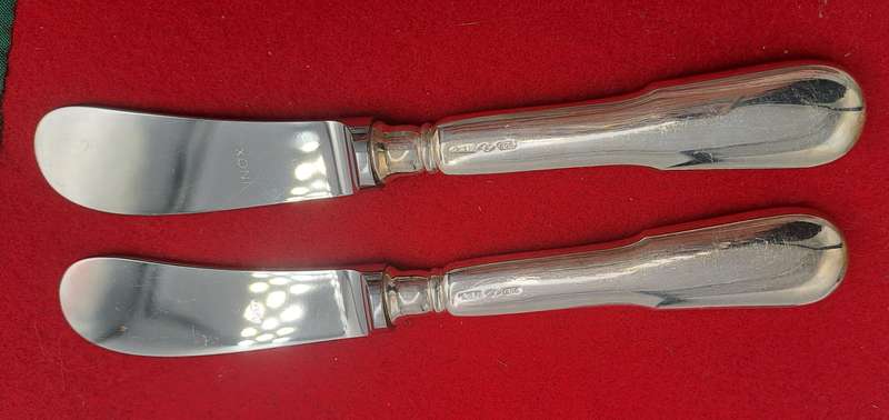 2 INOX Designer Butter knifes with .800 SILVER Handles in Bag