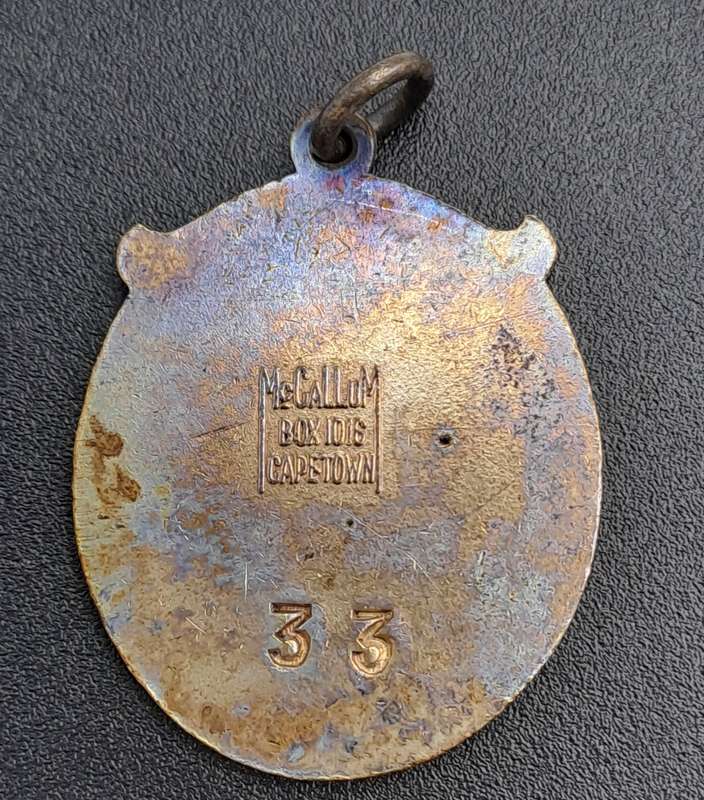 Rare!! 1953 Transvaal Racing Club  (HORSE RACING)-Enamel Badge- No 33
