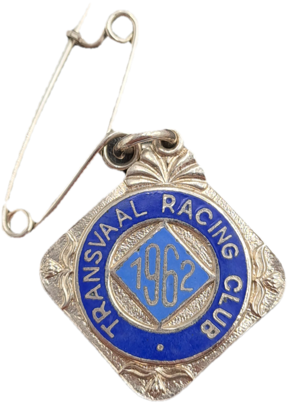 Rare!! 1962 Transvaal Racing Club  (HORSE RACING)-Enamel Badge- No 117