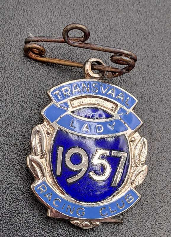 Rare!! 1957 Transvaal Racing Club LADY (HORSE RACING)-Enamel Badge- No 132