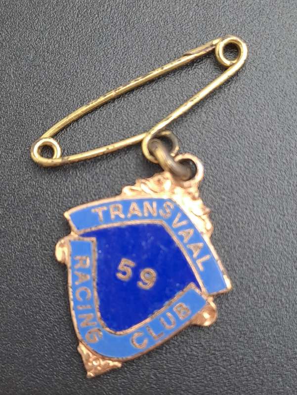 Rare!! 1956 Transvaal Racing Club LADY (HORSE RACING)-Enamel Badge- No 250