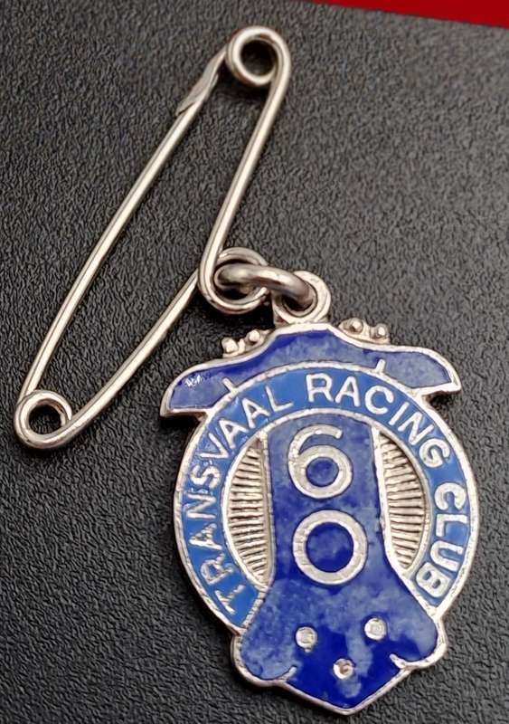 Rare!! 1960 Transvaal Racing Club (HORSE RACING)-Enamel Badge- No 107