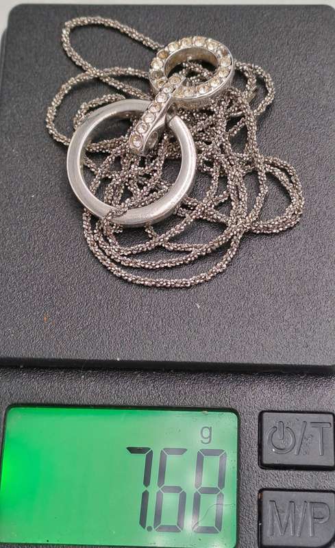 Swarovski Crystal Pendant with 80cm Sterling silver Chain