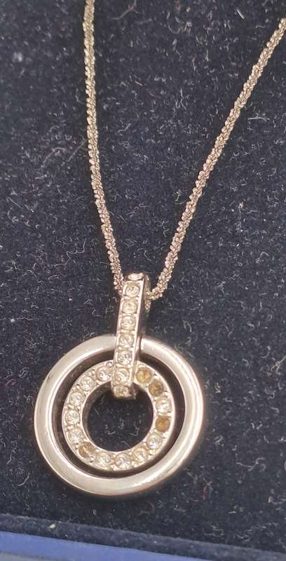 Swarovski Crystal Pendant with 80cm Sterling silver Chain