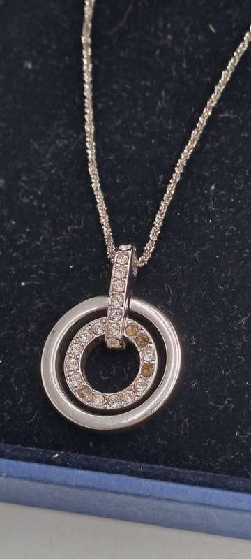 Swarovski Crystal Pendant with 80cm Sterling silver Chain