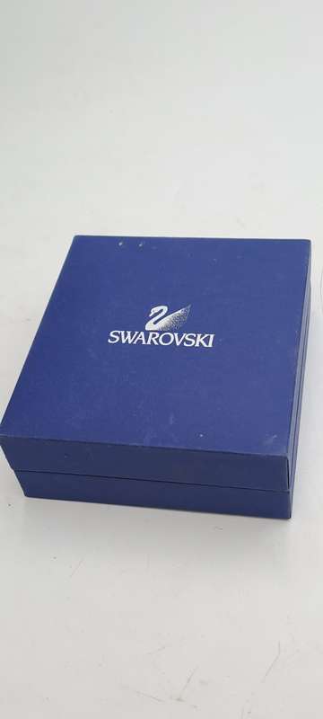 Swarovski Crystal Pendant with 80cm Sterling silver Chain
