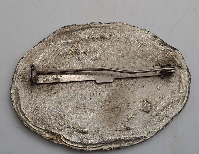 Vintage Zilpla Plated 90 EPNS Silver Embossed Scenic Dutch Pin Brooch 5,8cm x 4,3cm
