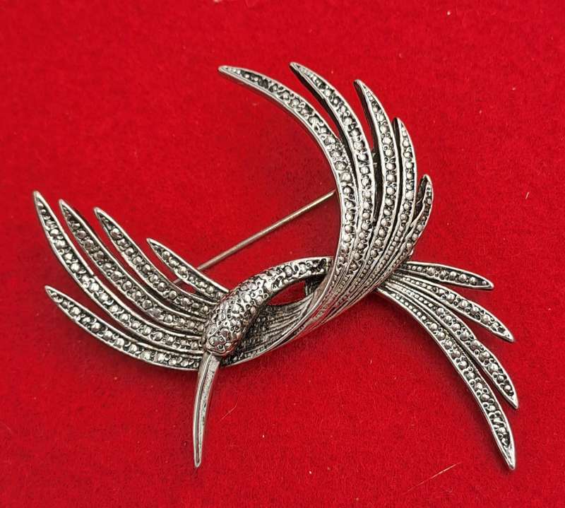 Vintage Marcasite Brooch -White Metal 5,5cm x 6,8cm