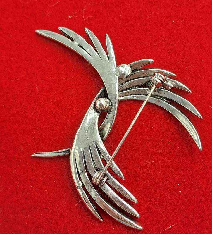 Vintage Marcasite Brooch -White Metal 5,5cm x 6,8cm
