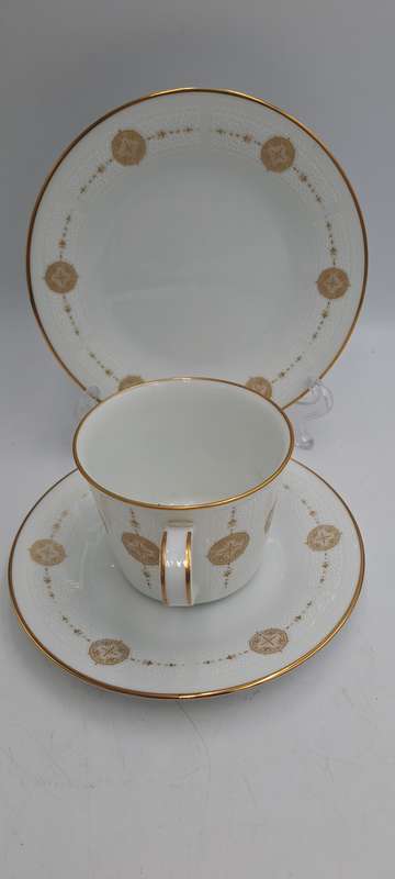 18pc Vintage 1967 to 1980 Noritake 6808 Sovereign (6 Tea Trio's)- ..still in Box one saucer chipped
