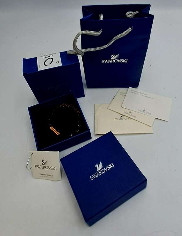18cm Swarovski Stardust Bracelet in packaging  with certificate of authenticity
