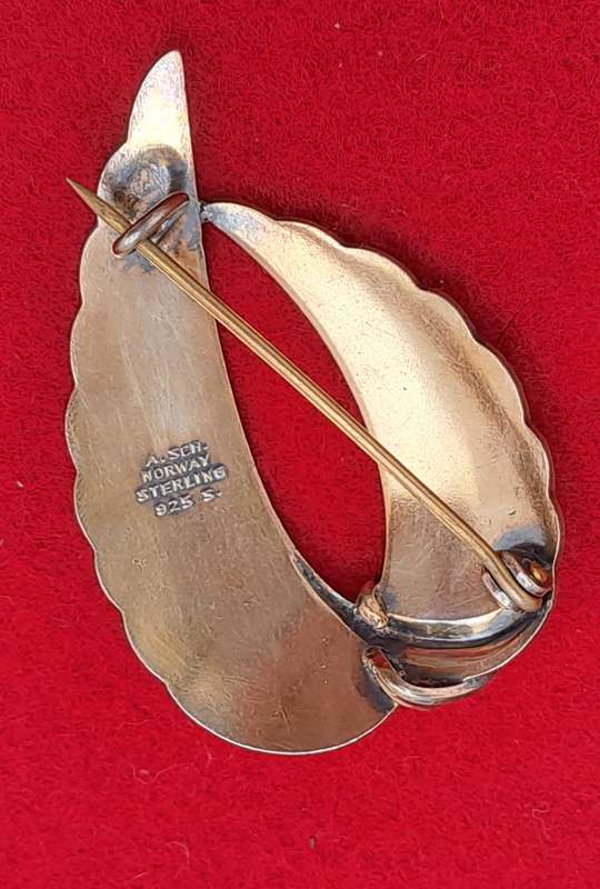 Vintage Albert Scharning Norway Sterling Silver White Enamel Pin Brooch