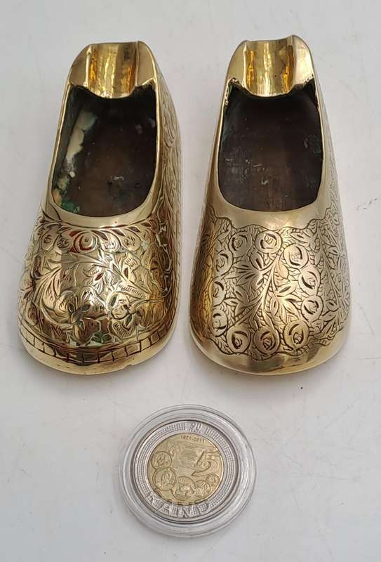 2 Vintage Brass shoe Ashtrays (Not a Pair)
