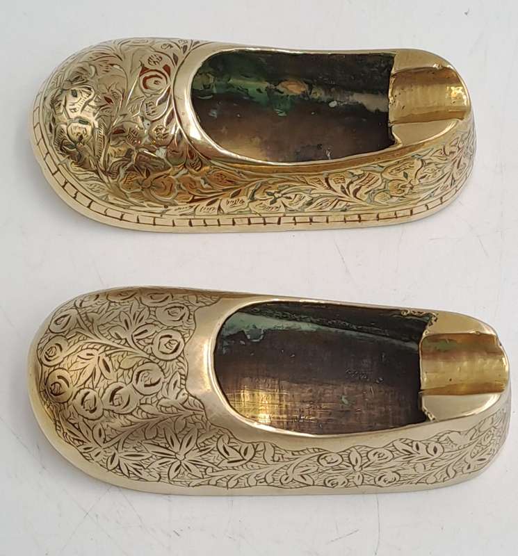 2 Vintage Brass shoe Ashtrays (Not a Pair)