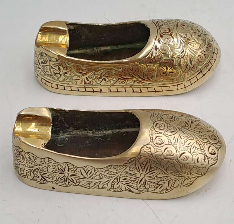 2 Vintage Brass shoe Ashtrays (Not a Pair)