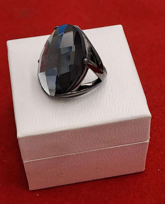 Large Pre-owned Smokey Quartz Dress Ring in a Pandora Box