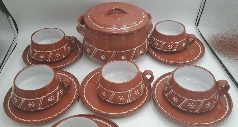 14 Pc Terracotta Finished Ceramic Soup Set Pot with 6 Cups with Saucers