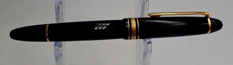Pre-Owned Mont Blanc Meisterstruct 146 Fountain pen with Medium 4810 14kt Gold Nib-Engraved Air Zimb
