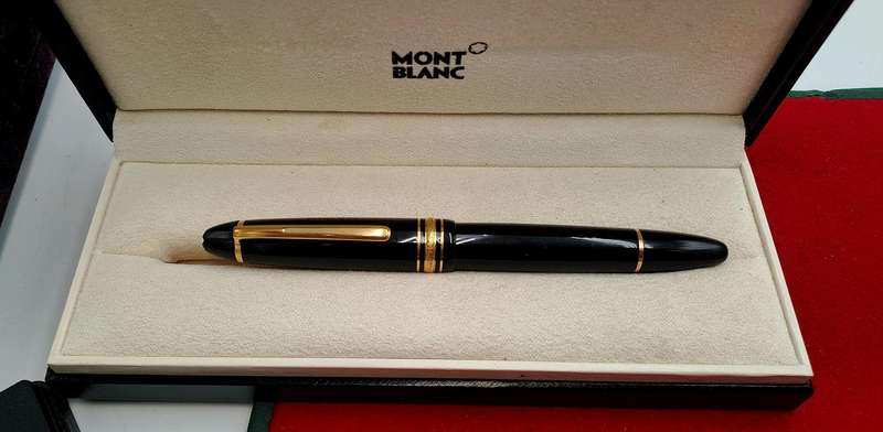 Pre-Owned Mont Blanc Meisterstruct 146 Fountain pen with Medium 4810 14kt Gold Nib-Engraved Air Zimb
