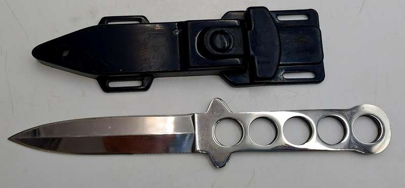 Snake Eye Tactical Stainless Steel Dive Knife with Plastic Sheath-Made in Taiwan
