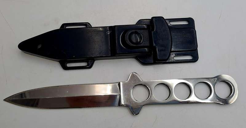 Snake Eye Tactical Stainless Steel Dive Knife with Plastic Sheath-Made in Taiwan
