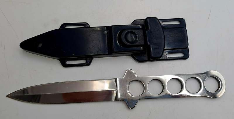 Snake Eye Tactical Stainless Steel Dive Knife with Plastic Sheath-Made in Taiwan