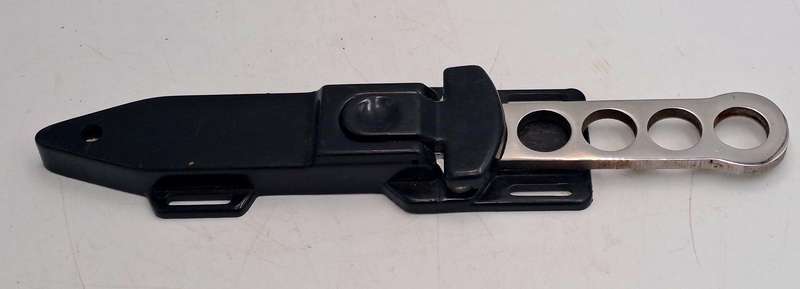 Snake Eye Tactical Stainless Steel Dive Knife with Plastic Sheath-Made in Taiwan