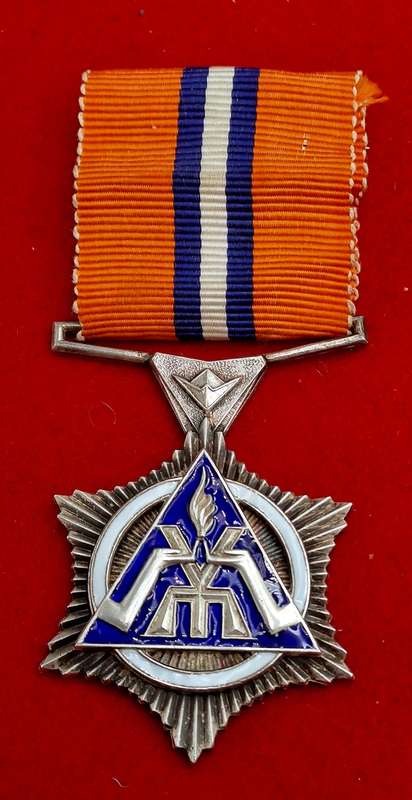 1969 South African Police .925 Silver Star for Merit Full-Size Medal  Issued to 19750K Kapt J.Smuts