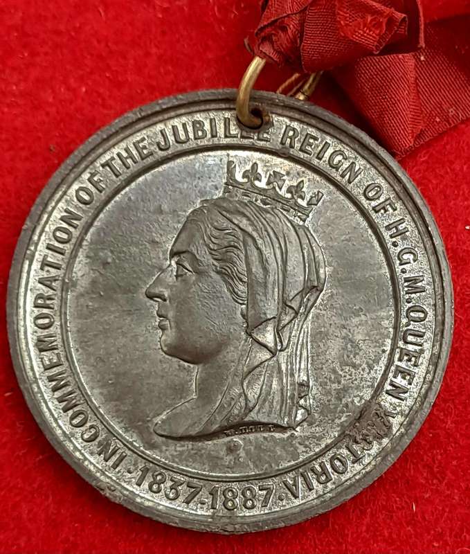 1837-1887 Medal In Commemoration of The Jubilee Reign of H.G.M Queen Victoria