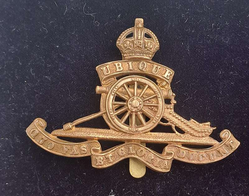 WWI-WWII ROYAL ARTILLERY Cap Badge