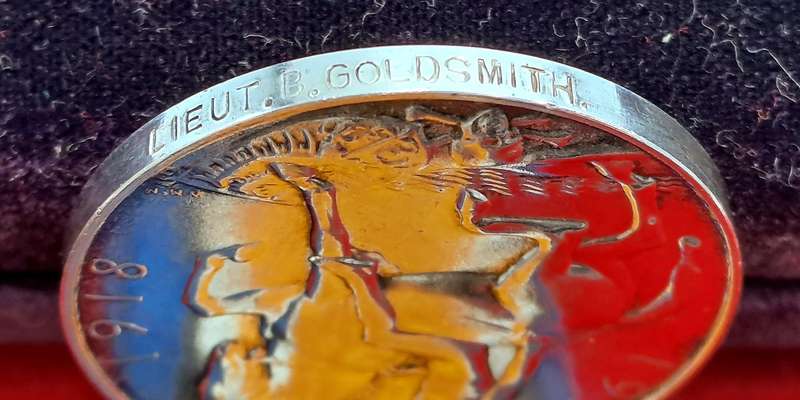 1914-1918 WW1 Sterling Silver War Medal,Lieut.B.Goldsmith