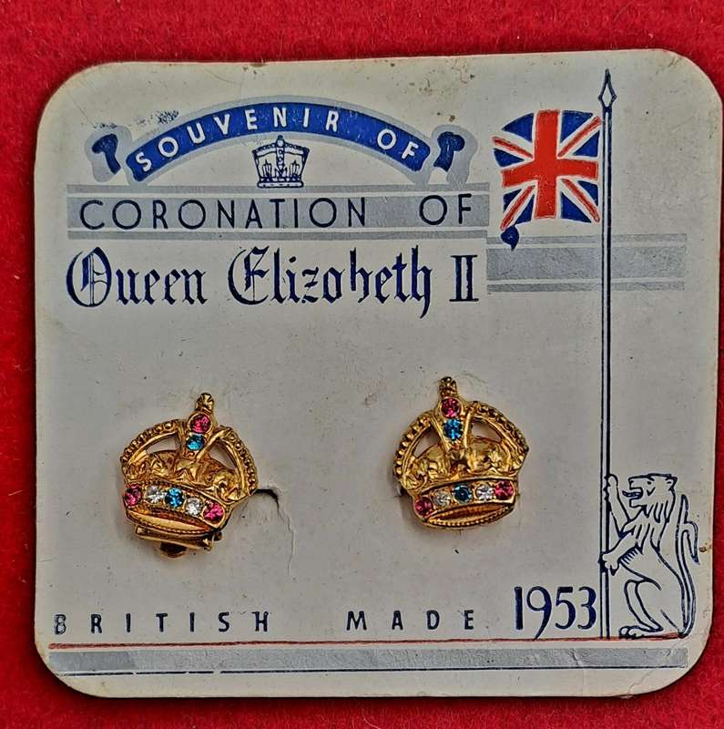 Vintage 1953 Clip on Earrings -souvenir from the coronation of Queen Elizabeth II in 1953