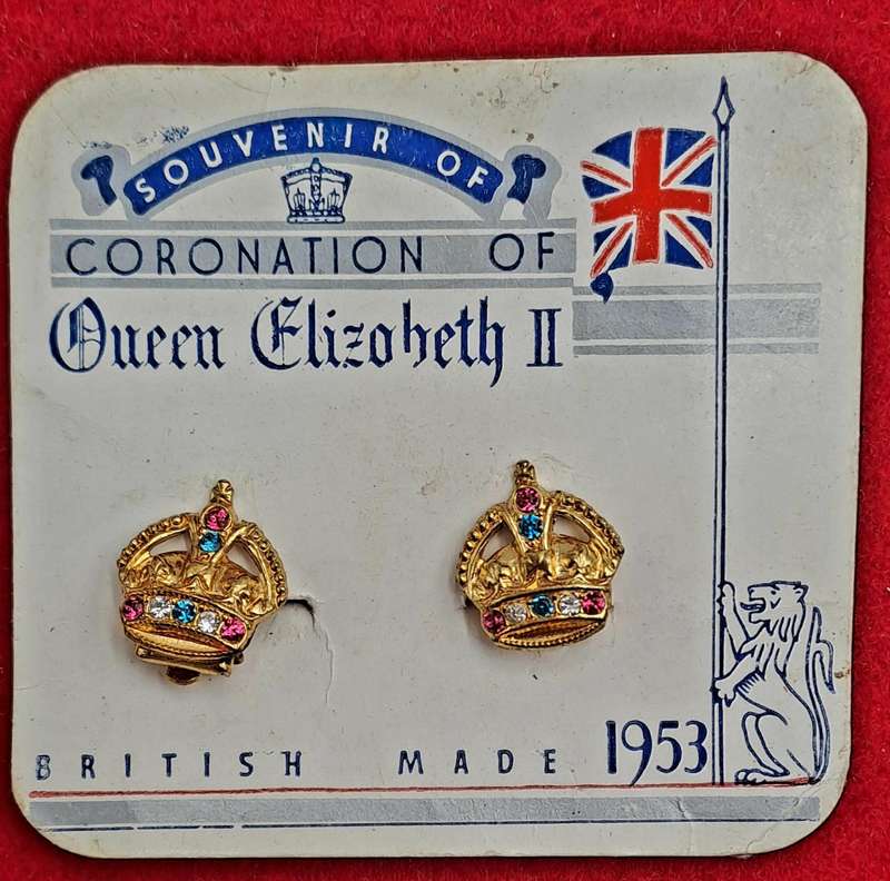 Vintage 1953 Clip on Earrings -souvenir from the coronation of Queen Elizabeth II in 1953