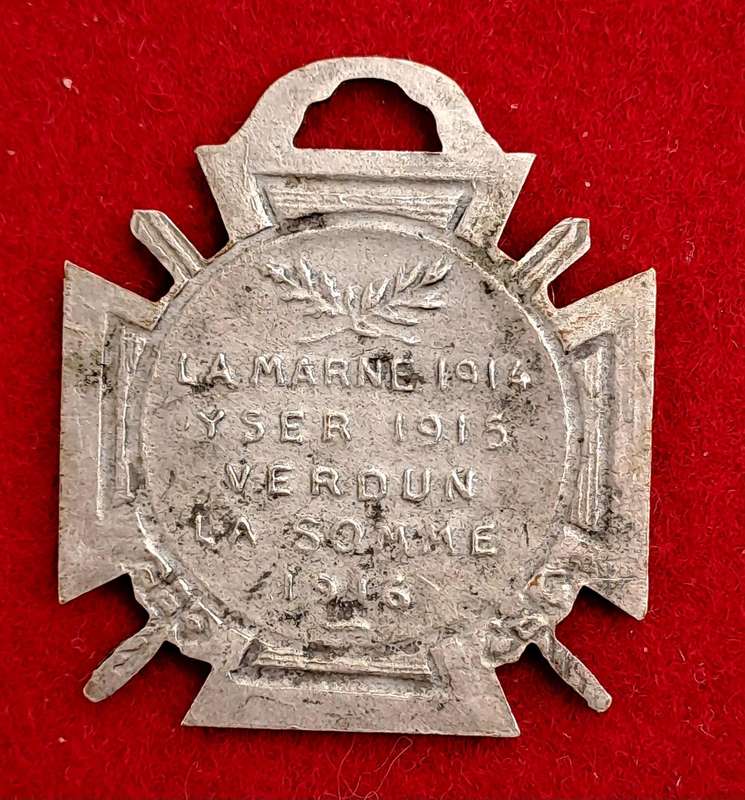 Antique 1915 WWI French War Medal Day of the soldier -Journee Du Poilu French Patriotic Medal