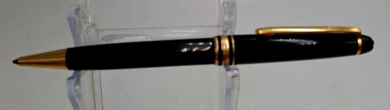 Pre-Owned Montblanc Meisterstück Gold-Coated Ballpoint Pen-SN GG1972999 -Ink is Dry -No Box
