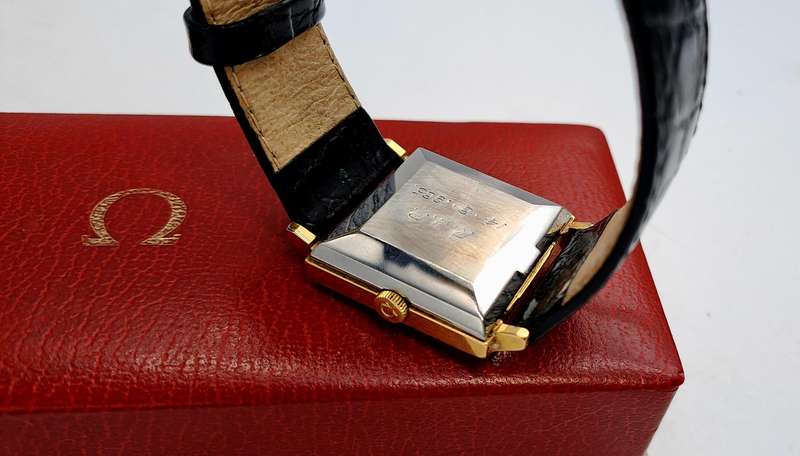 Vintage 1960's Gold Plated Swiss Ladies Omega Automatic Watch 24 Jewels Working-Boxed