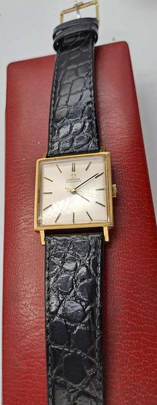 Vintage 1960's Gold Plated Swiss Ladies Omega Automatic Watch 24 Jewels Working-Boxed
