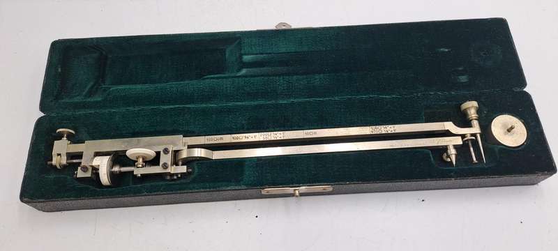 Àntique Planimeter Made in Switzerland in Hard Case
