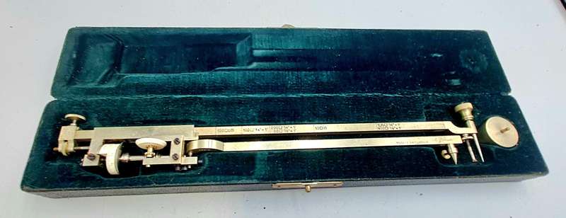 Àntique Planimeter Made in Switzerland in Hard Case
