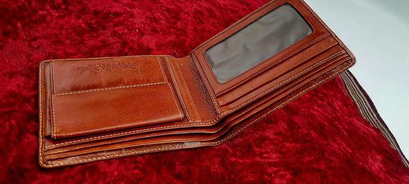 Pre-Owned Men's Basically Black Leather Wallet Black Genuine Leather-Australia